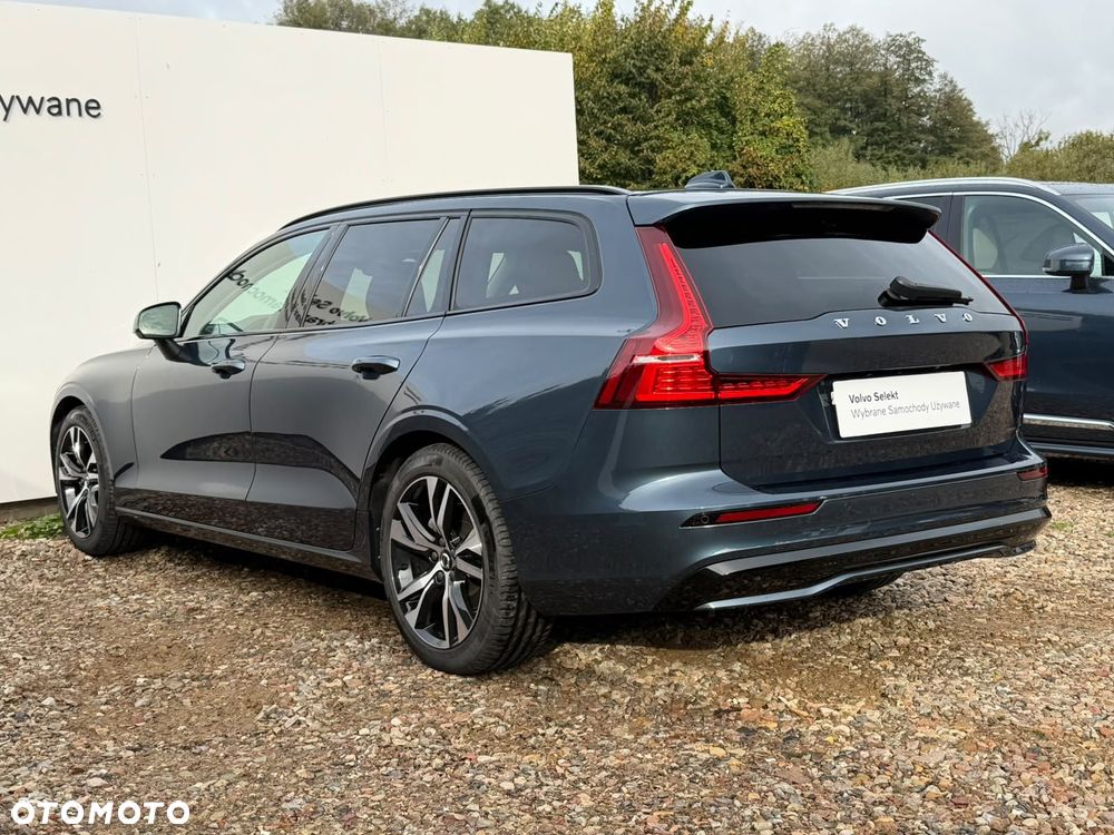 Volvo V60 2025 photo 5