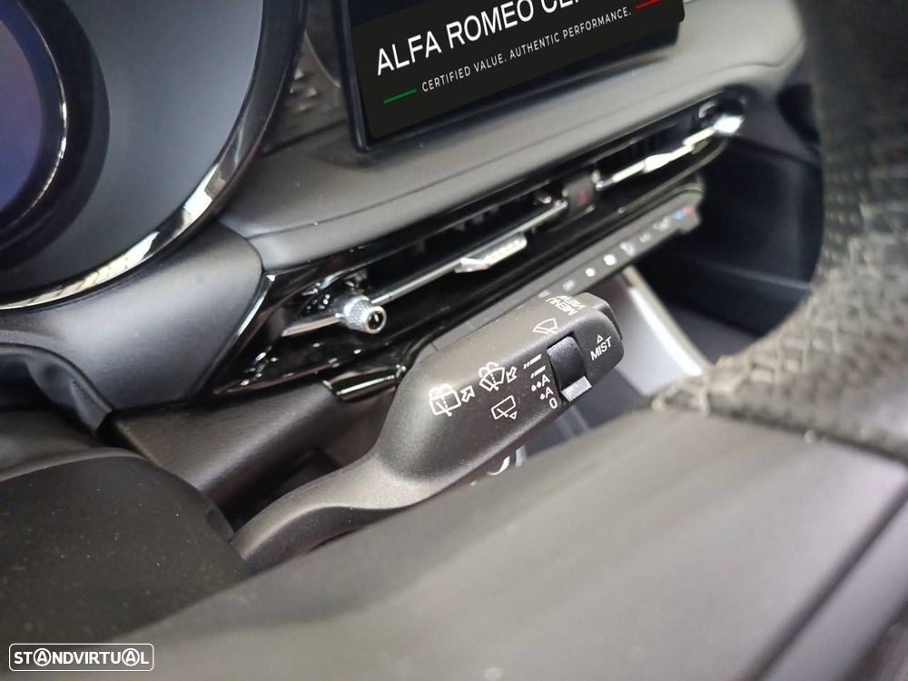 Alfa Romeo Tonale 1.5 Hybrid Sprint - 15
