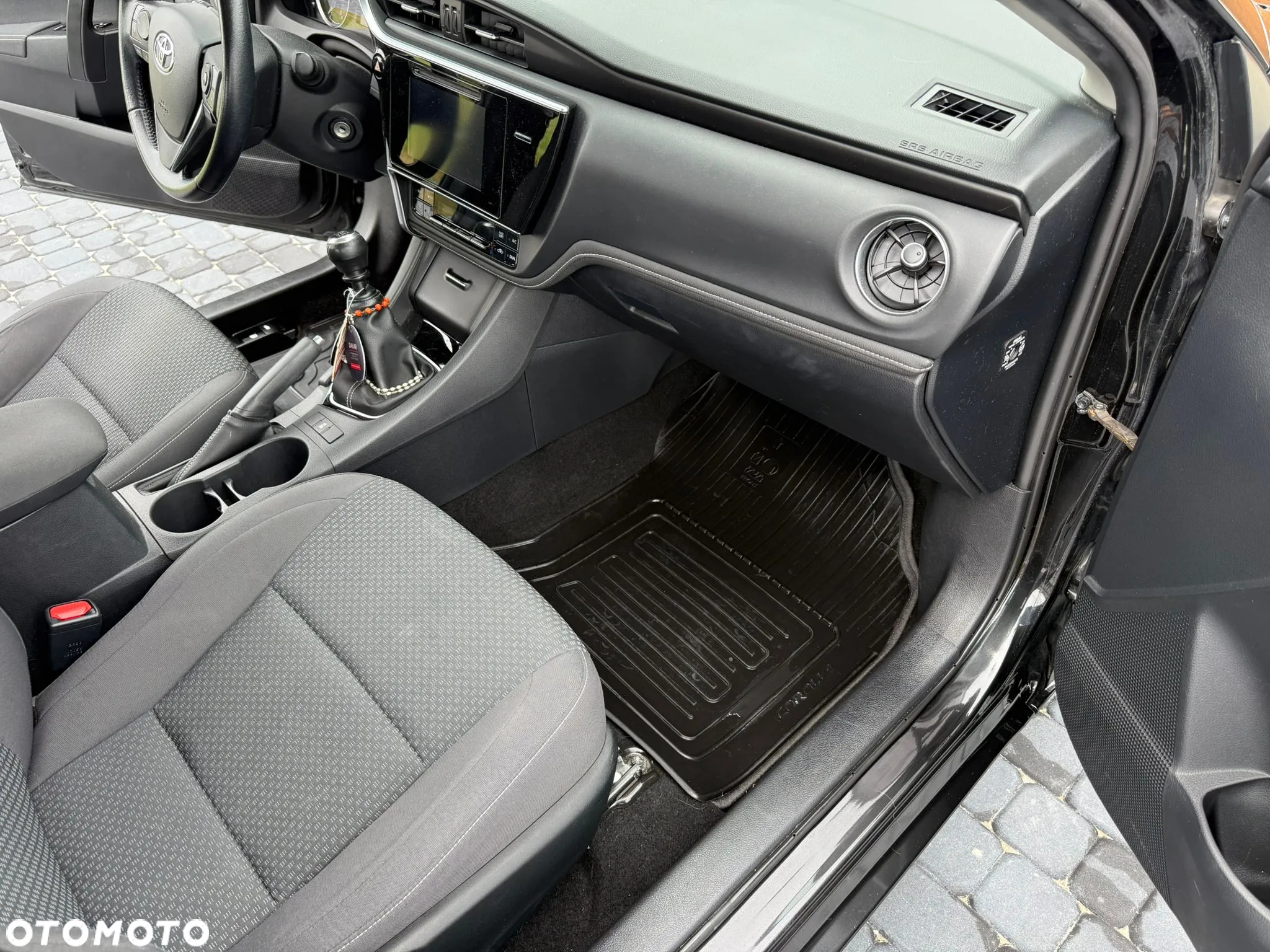 Toyota Corolla 1.6 Comfort - 10