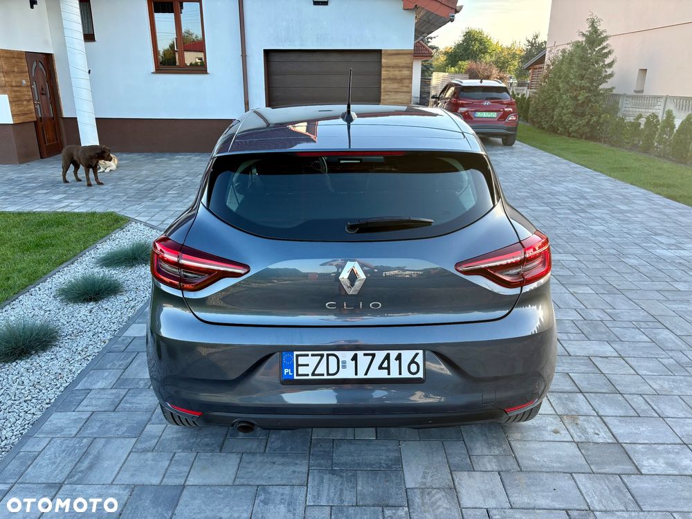 Renault Clio TCe 90 EVOLUTION - 11