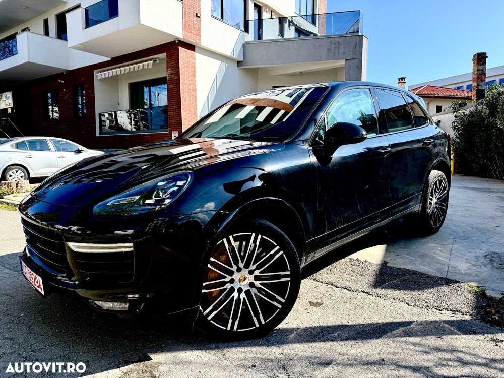 Porsche Cayenne Turbo S Tiptronic S - 19