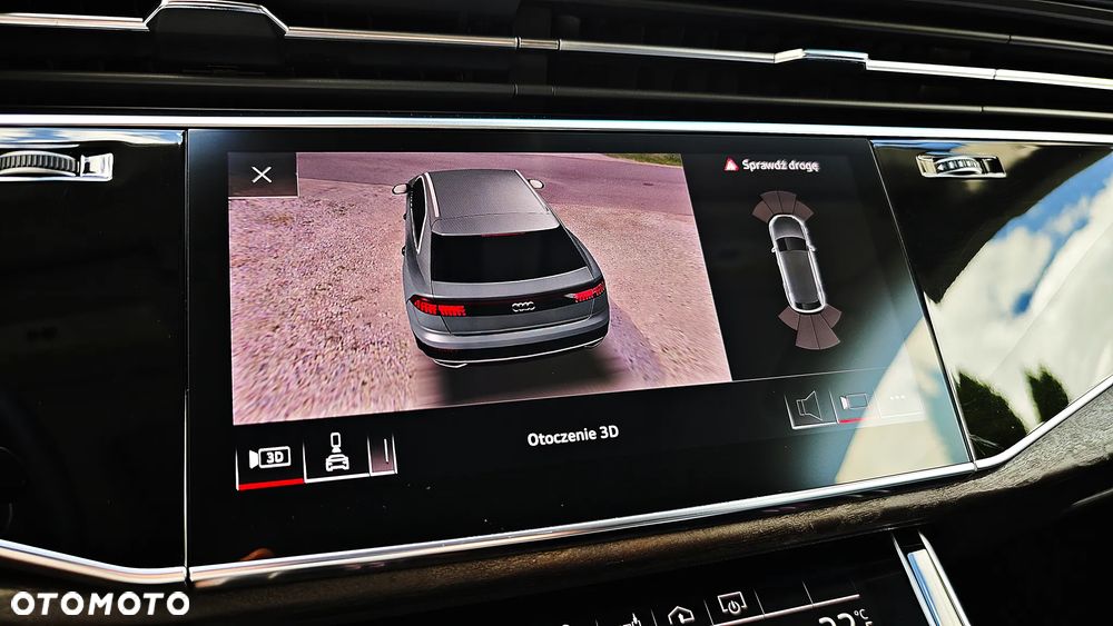 Audi Q8 - 18
