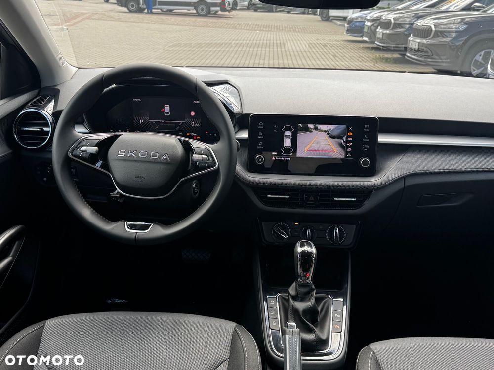 Skoda Fabia 1.0 TSI Drive DSG - 12