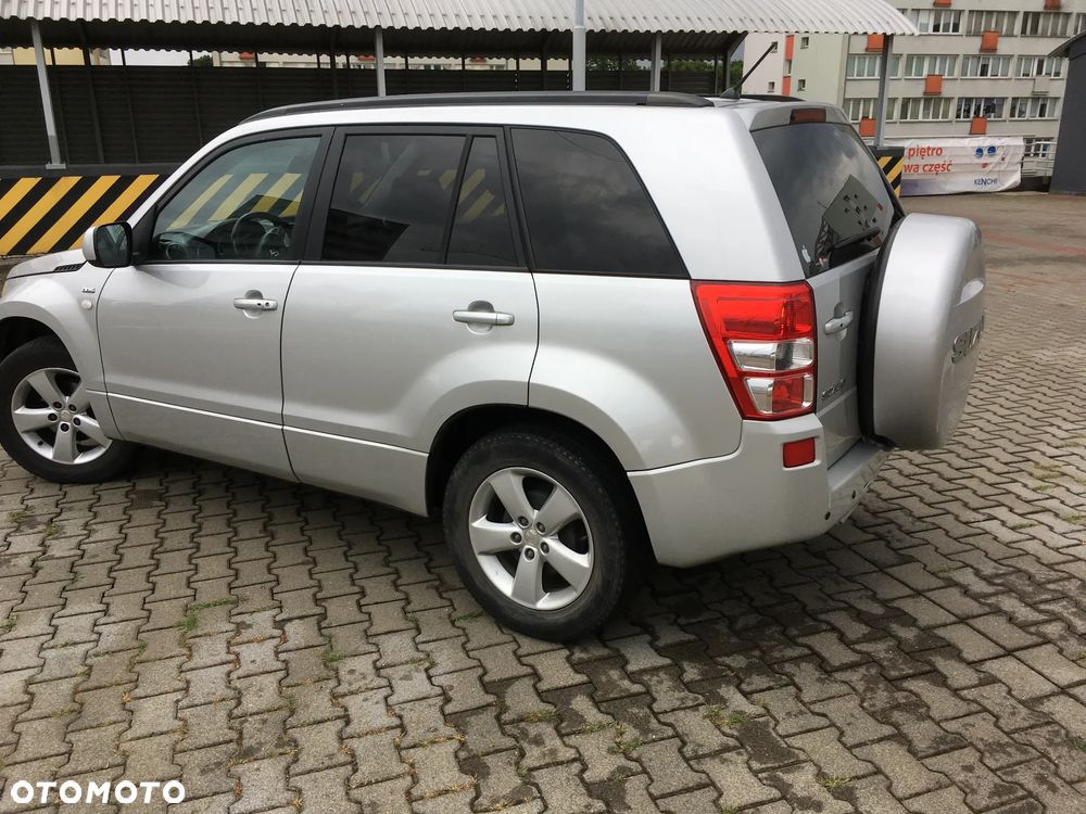 Suzuki Grand Vitara 1.9 DDiS De Luxe - 11