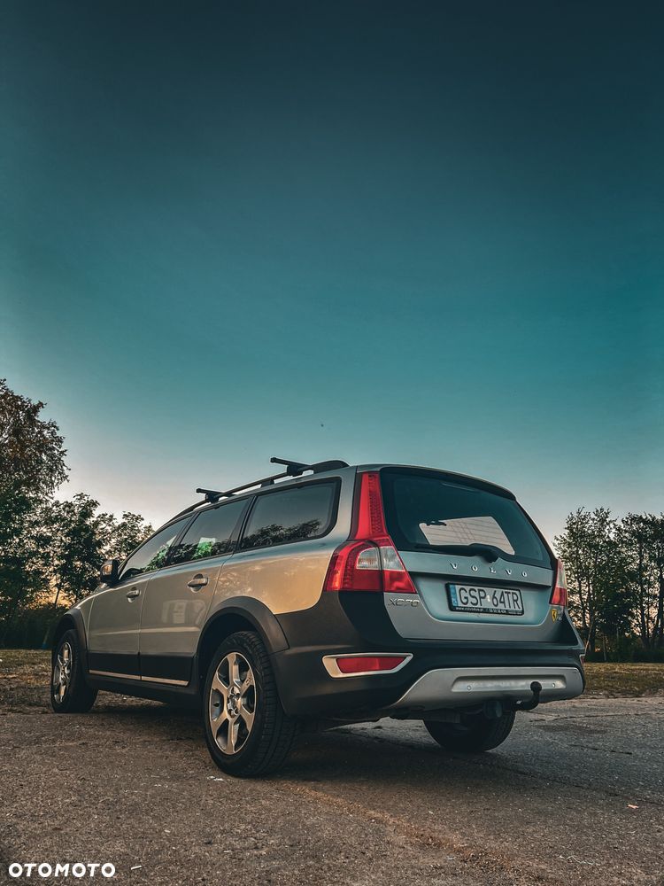 Volvo XC 70 D5 AWD Kinetic - 36
