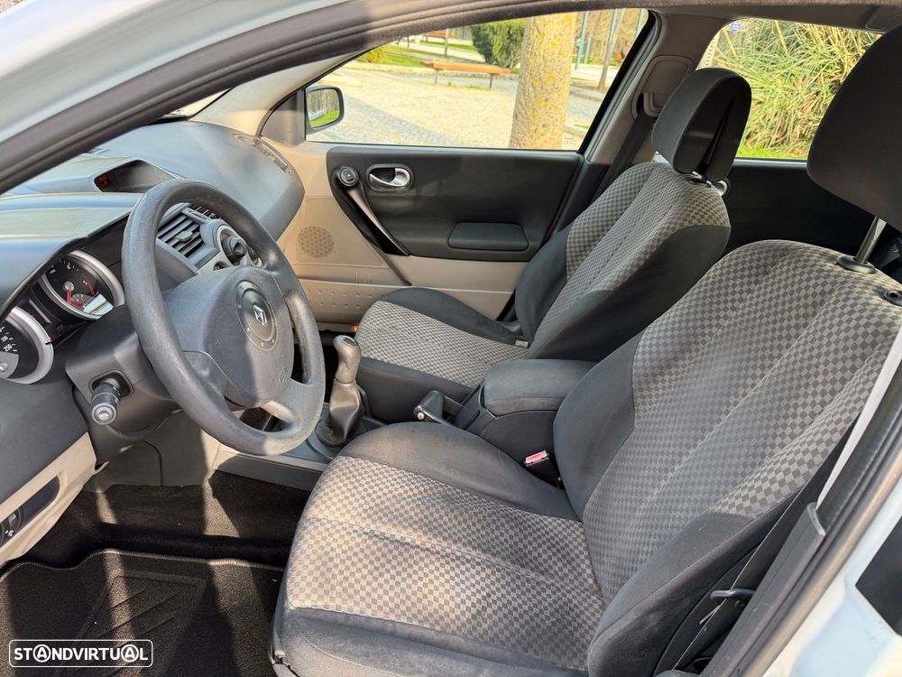 Renault Mégane Break 1.5 dCi Dynamique - 18