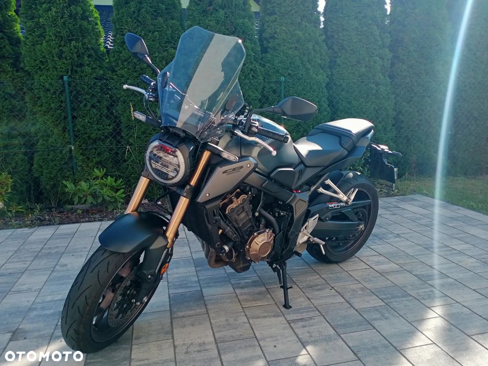 Honda CB - 15