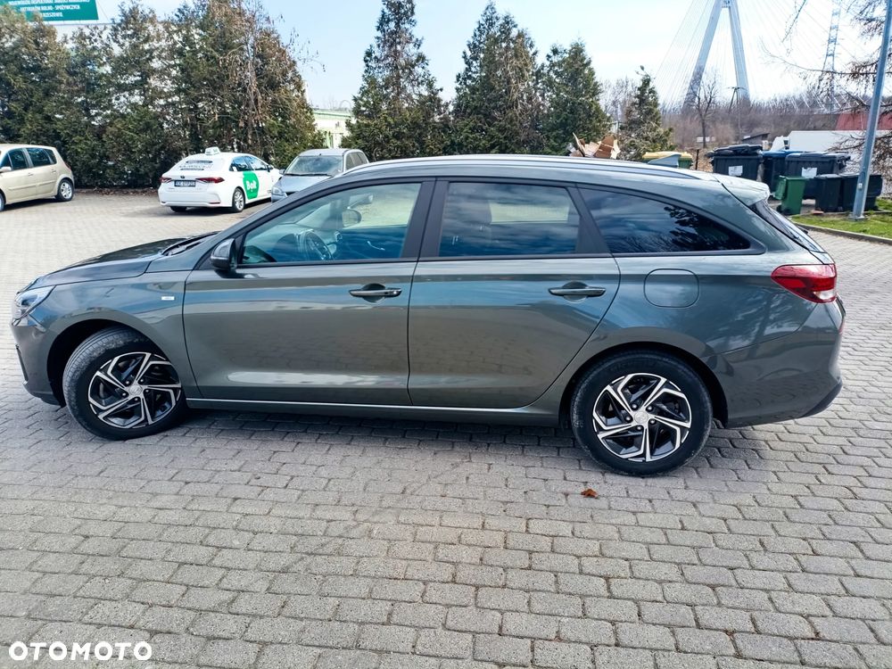 Hyundai i30 1.6 CRDI 48V-Hybrid DCT Prime - 13