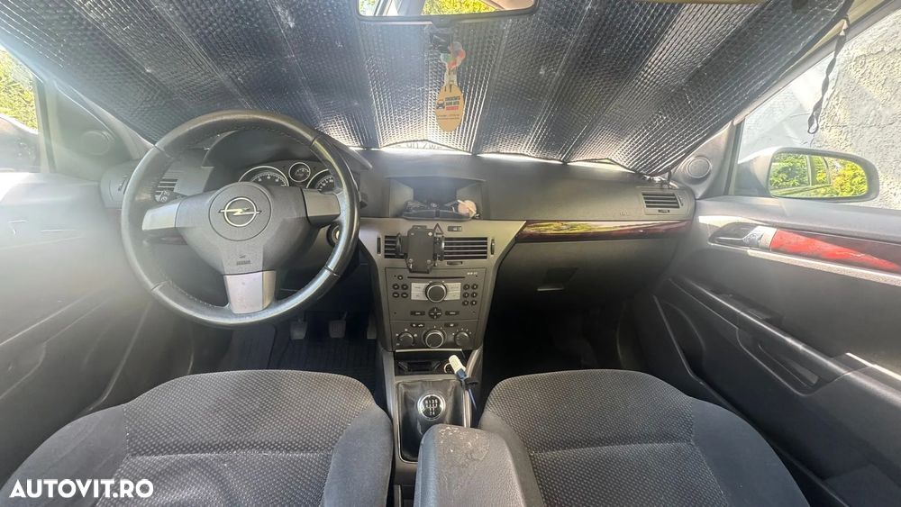 Opel Astra Classic 1.6i - 6