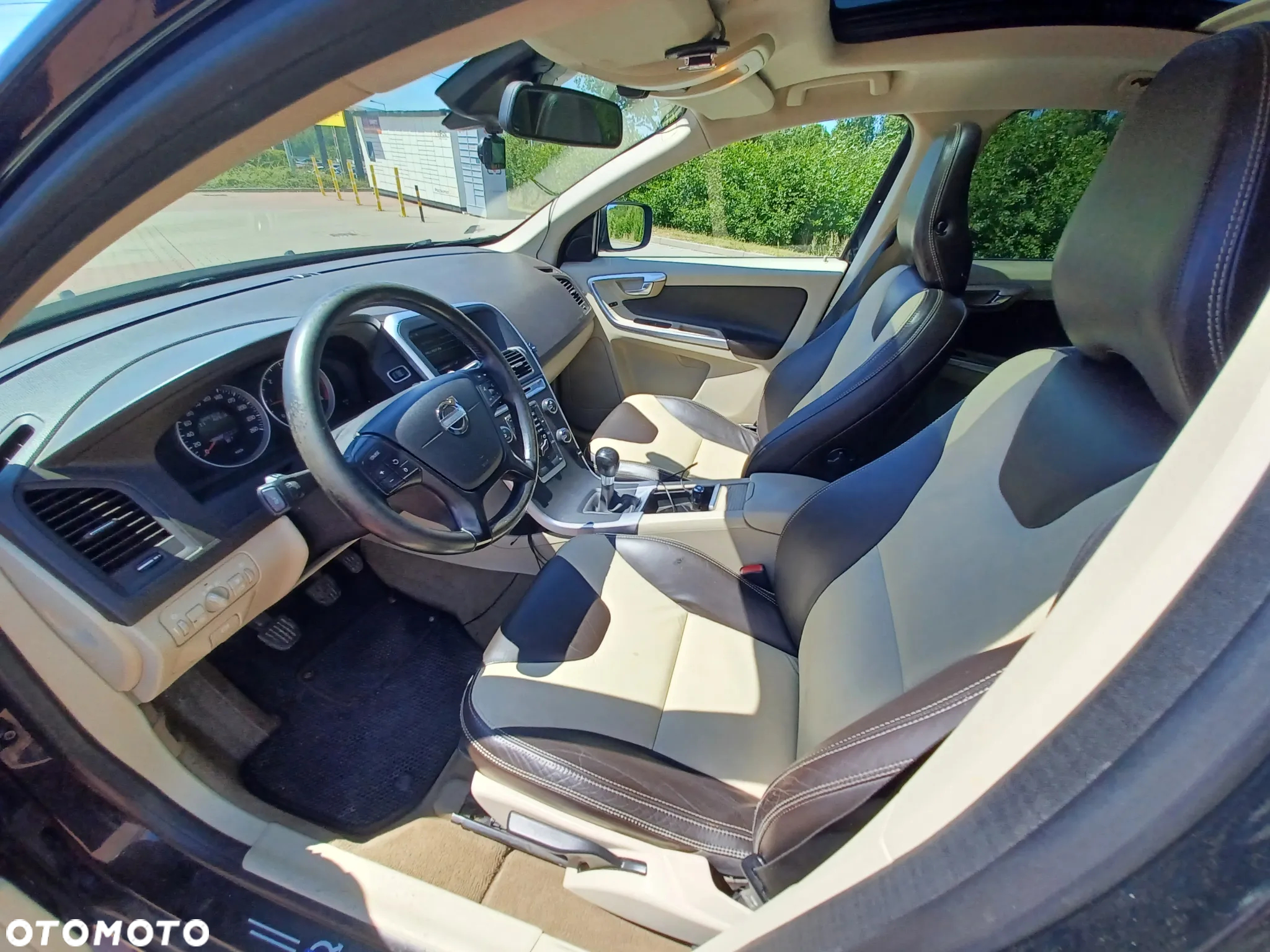 Volvo XC 60 D3 Momentum - 30