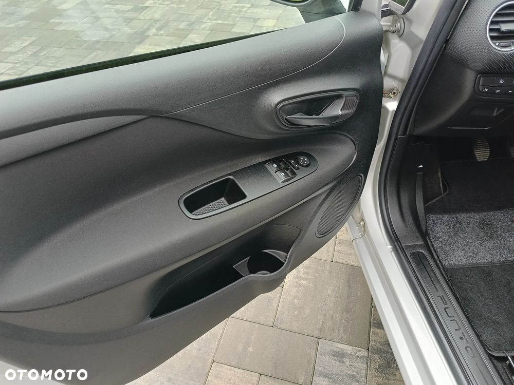 Fiat Punto Evo - 16