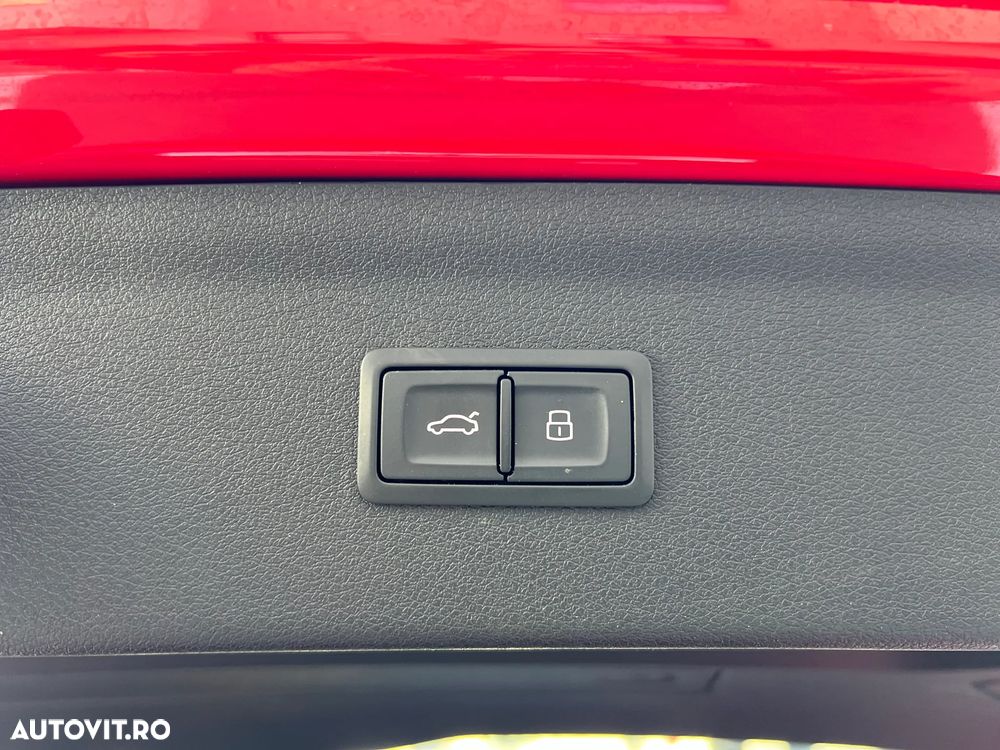 Audi Q3 2.0 TFSI Quattro S tronic - 33