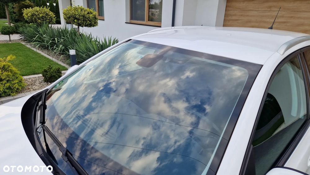 Peugeot 308 SW 1.6 BlueHDi Business Line S&S - 27