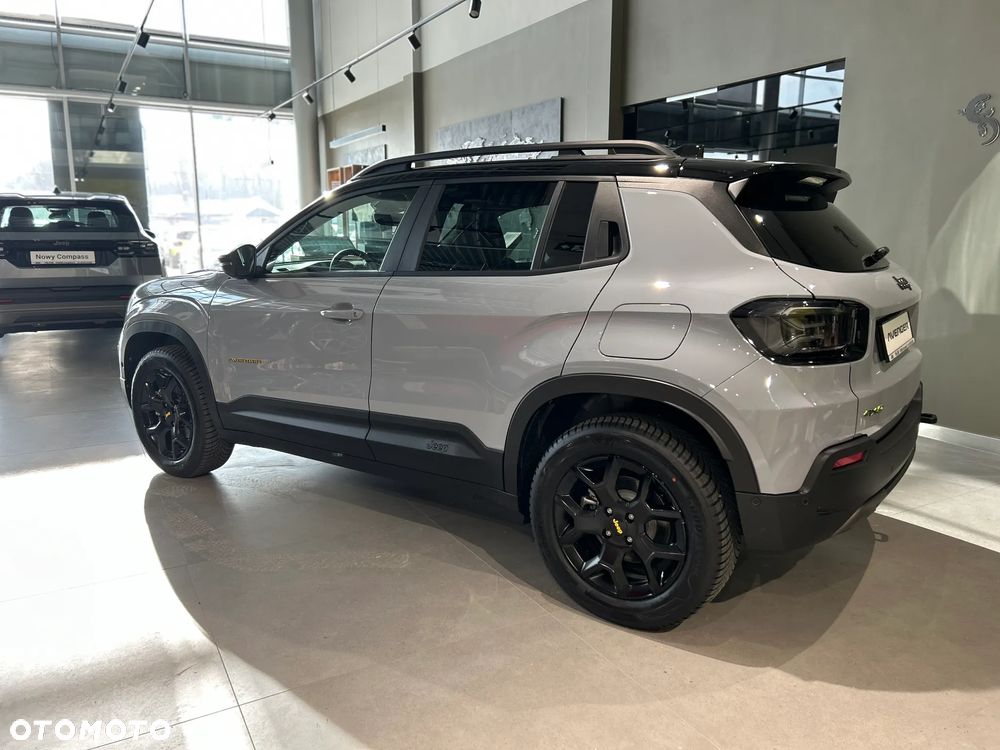 Jeep Avenger 1.2 T3 mHEV The North Face 4xe eDCT6 - 3