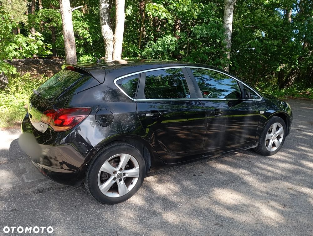 Opel Astra 1.7 CDTI - 6