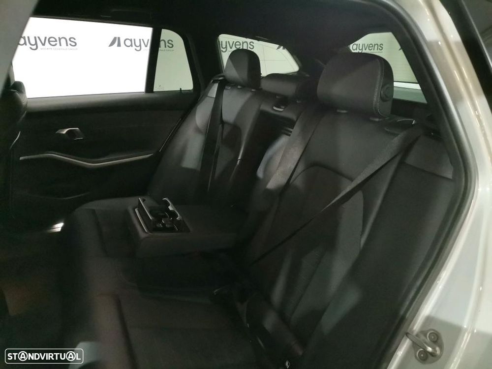 BMW 320 e Corporate Edition Auto - 8