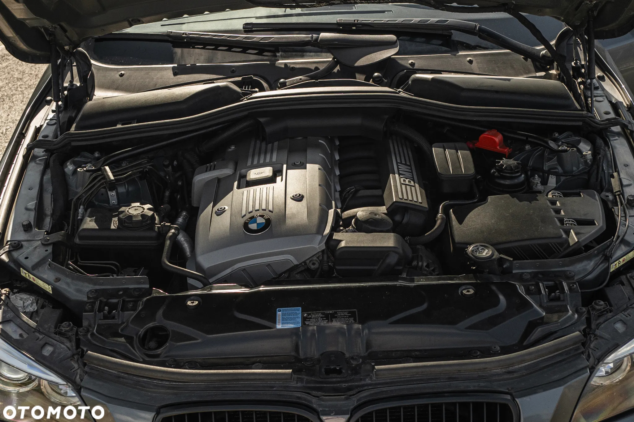 BMW Seria 5 523i - 5