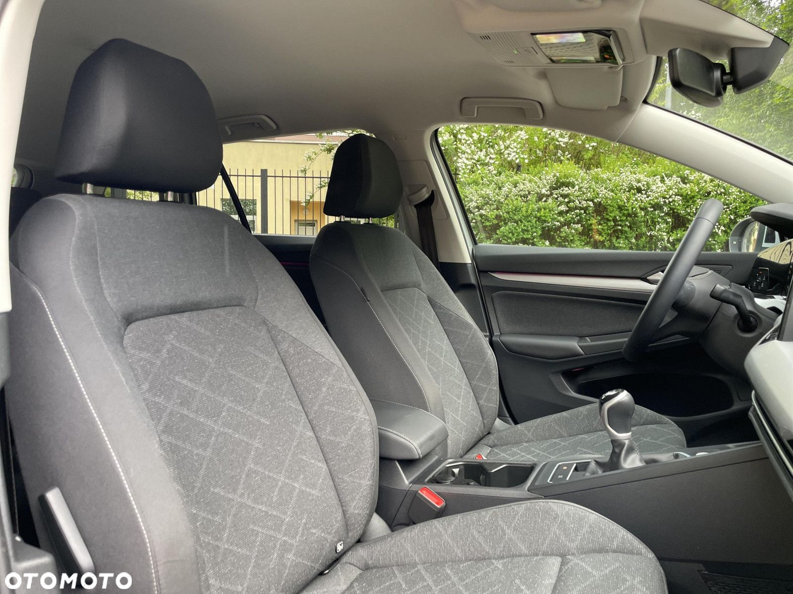 Volkswagen Golf VIII 2.0 TDI Life - 23