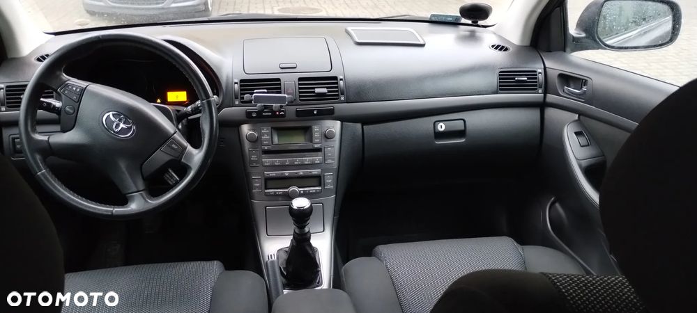 Toyota Avensis 2.0 D-4D Sol - 7