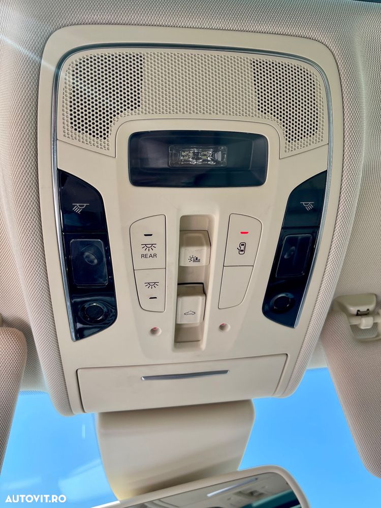 Audi A6 Allroad - 16