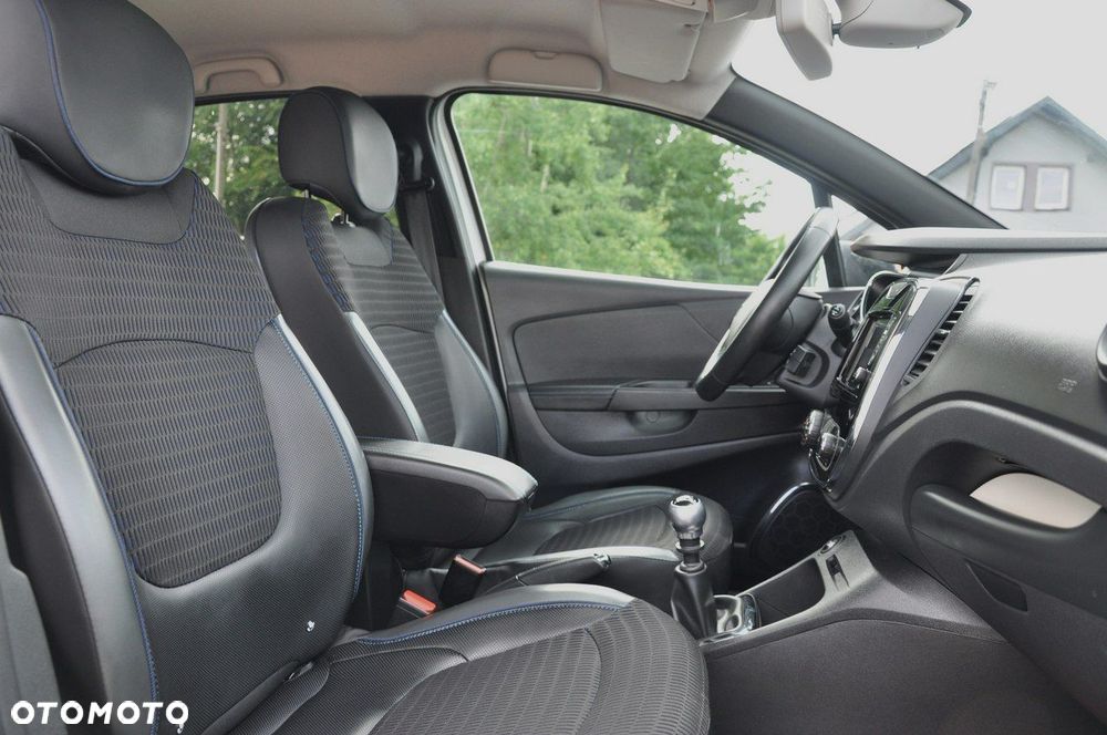 Renault Captur ENERGY TCe 120 Bose Edition - 15