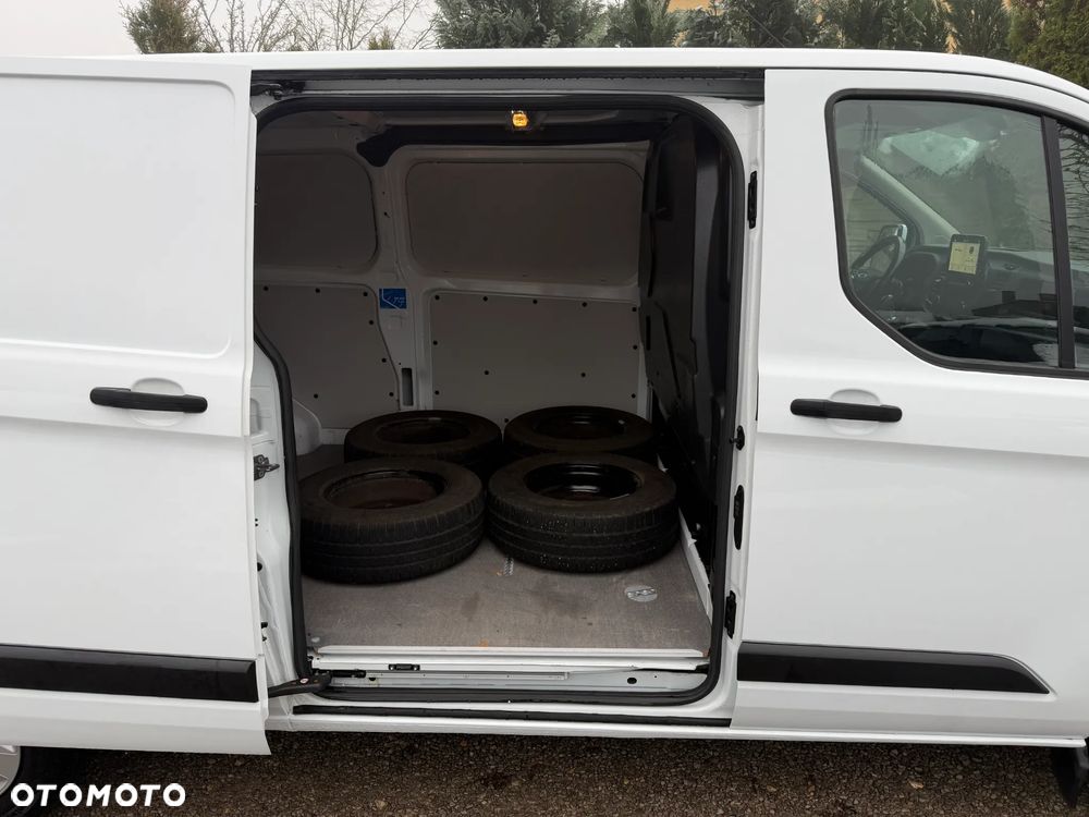 Ford Transit Custom Lift L2H1 2.0Tdci  2018r Klima Kamera Esp Euro 6 Pdc Przod Tyl Oryginalny  Led Tempomat Skórzana Kierownica Furgon Blaszak - 23
