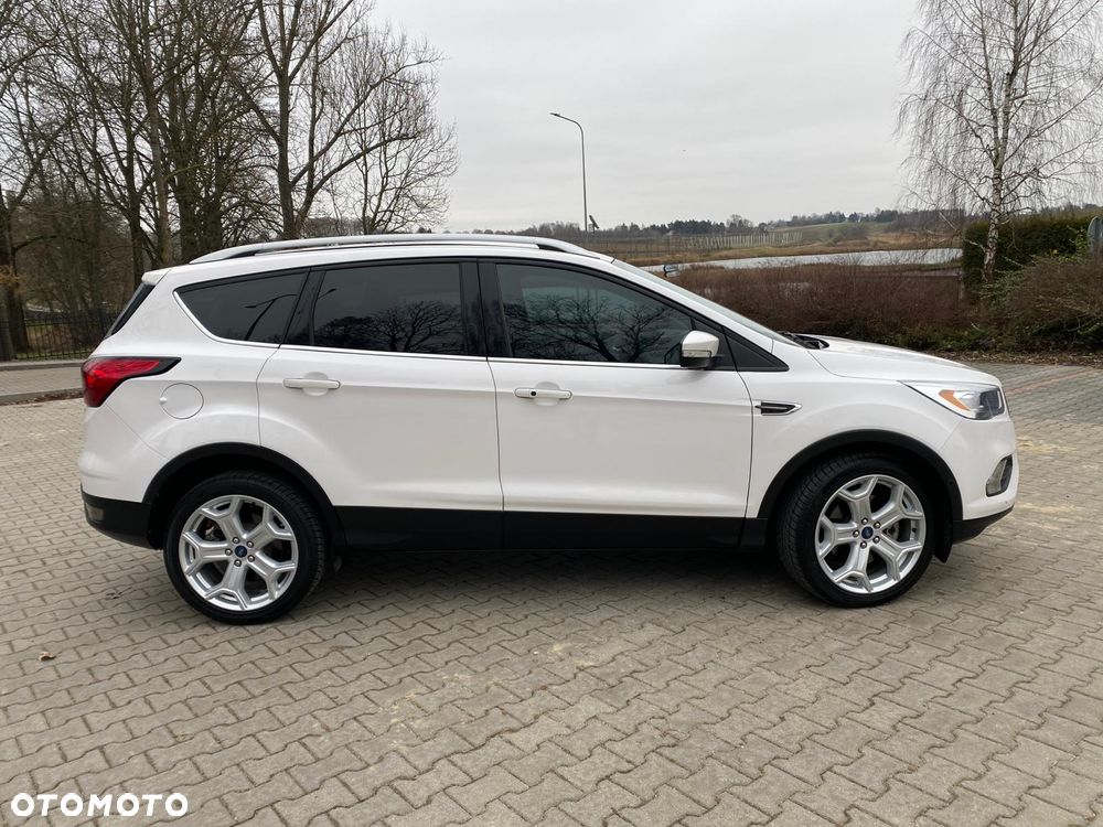 Ford Escape - 4
