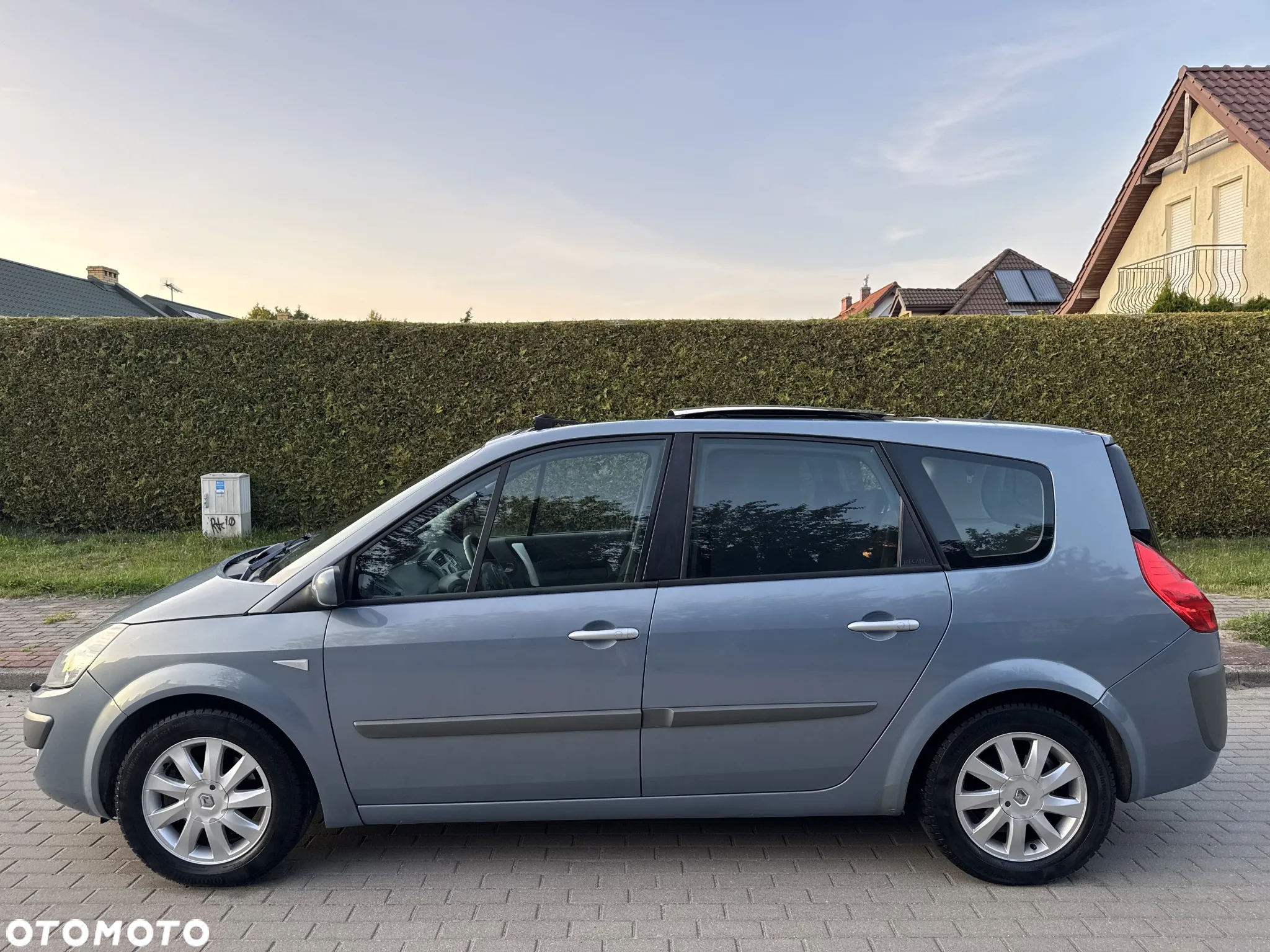 Renault Scenic 2.0 16V Luxe Privilege - 16