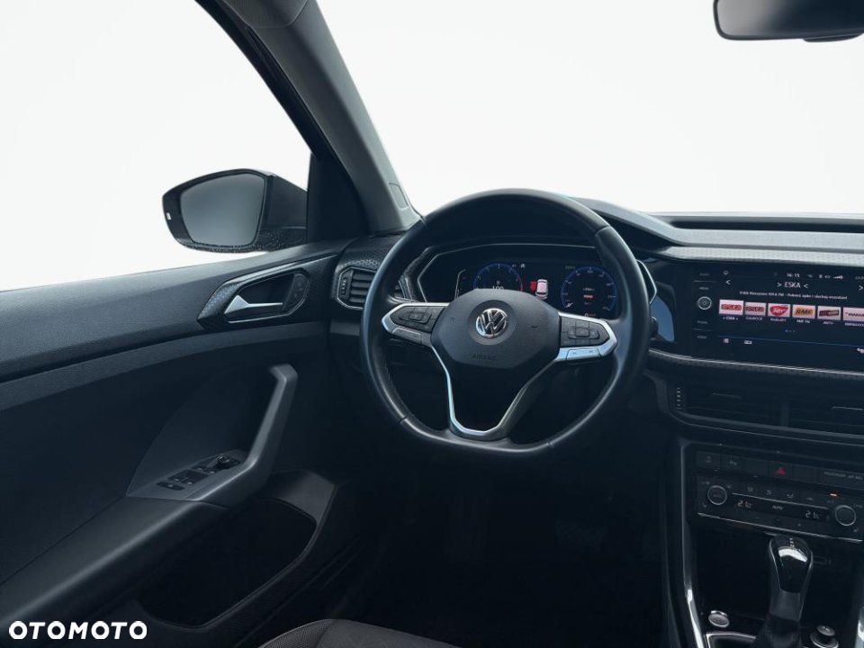 Volkswagen T-Cross - 24
