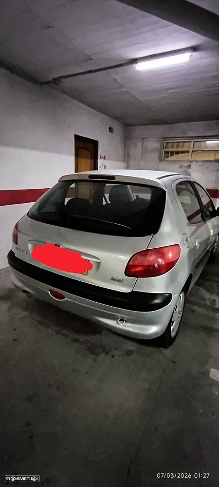Peugeot 206 1.1 Color Line - 3