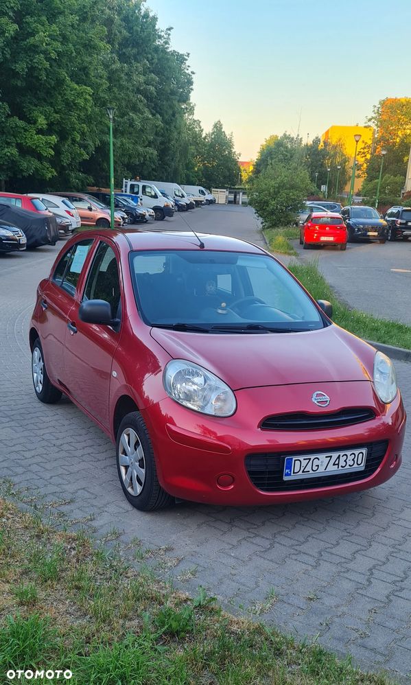 Nissan Micra - 2