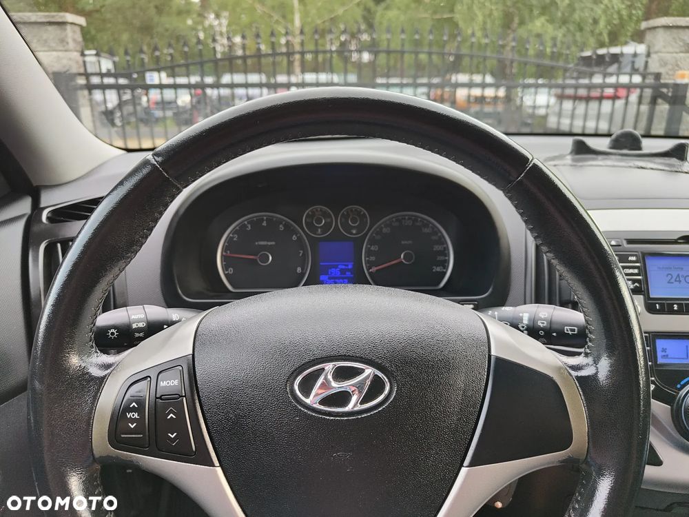 Hyundai i30 1.4 Blue Comfort - 13