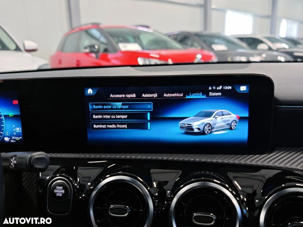 Mercedes-Benz A 250 e Sedan 8G-DCT - 13