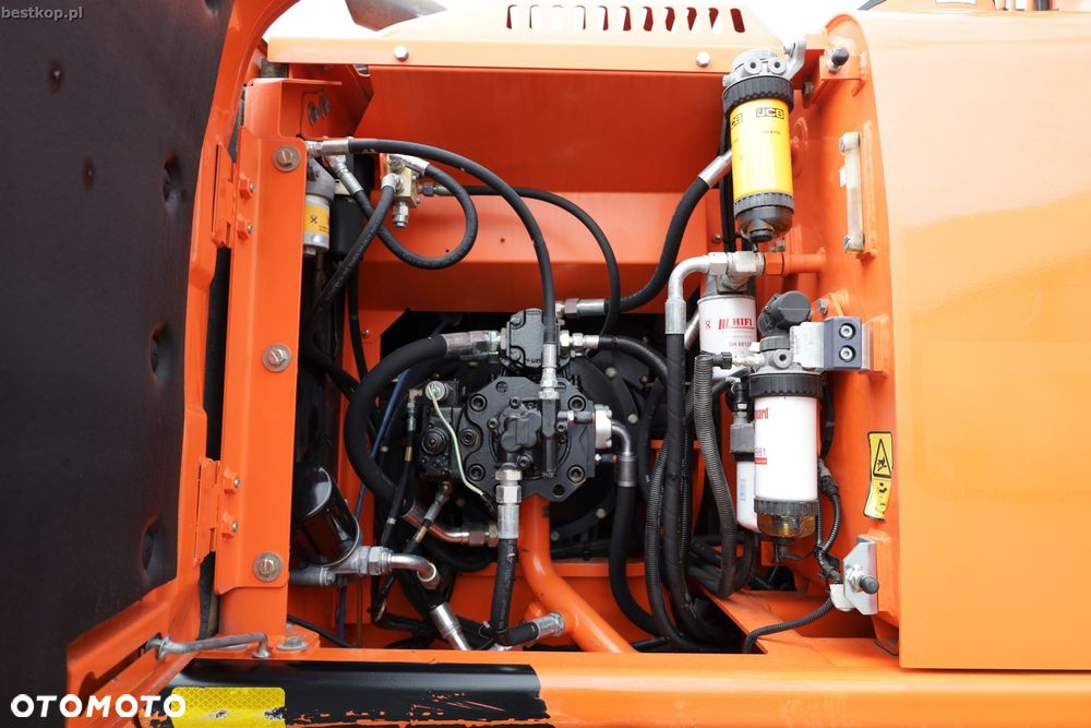 JCB JS175W - 37