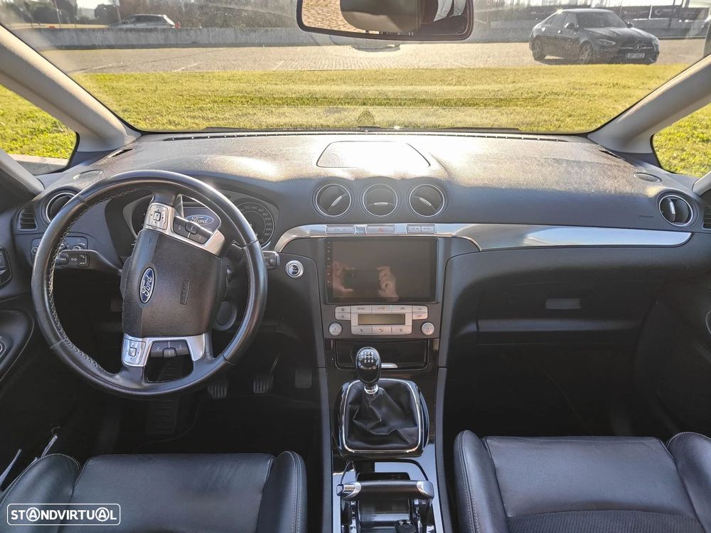 Ford S-Max 2.0 TDCi Titanium 7L - 10