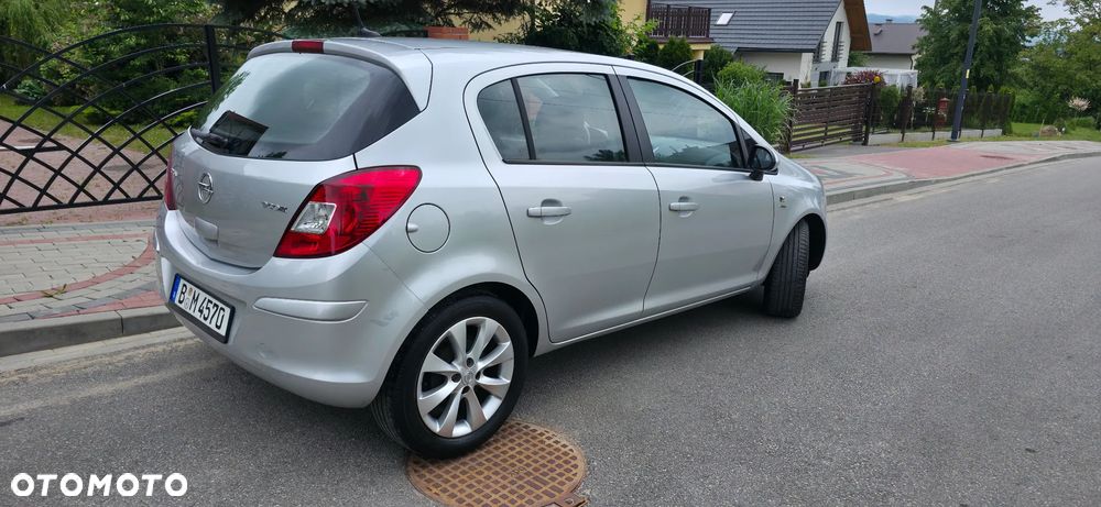 Opel Corsa 1.2 16V Navi - 5