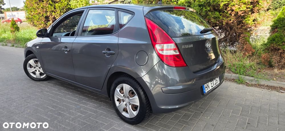 Hyundai i30 1.4 Base EU5 - 12