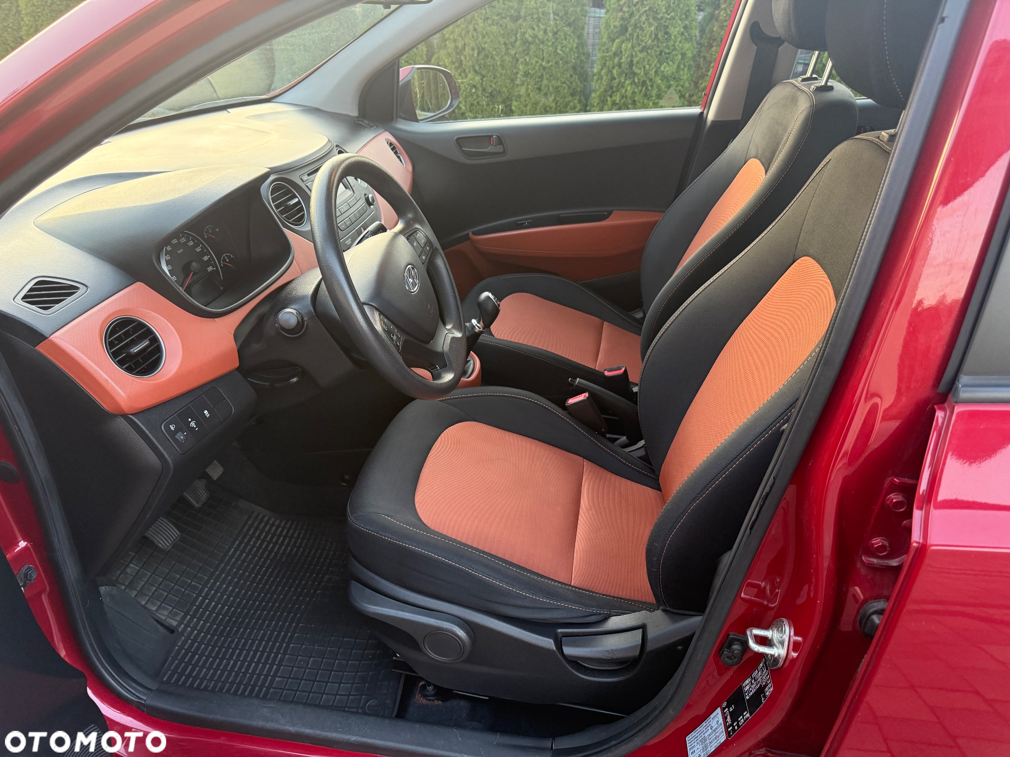 Hyundai i10 1.0 Premium - 10