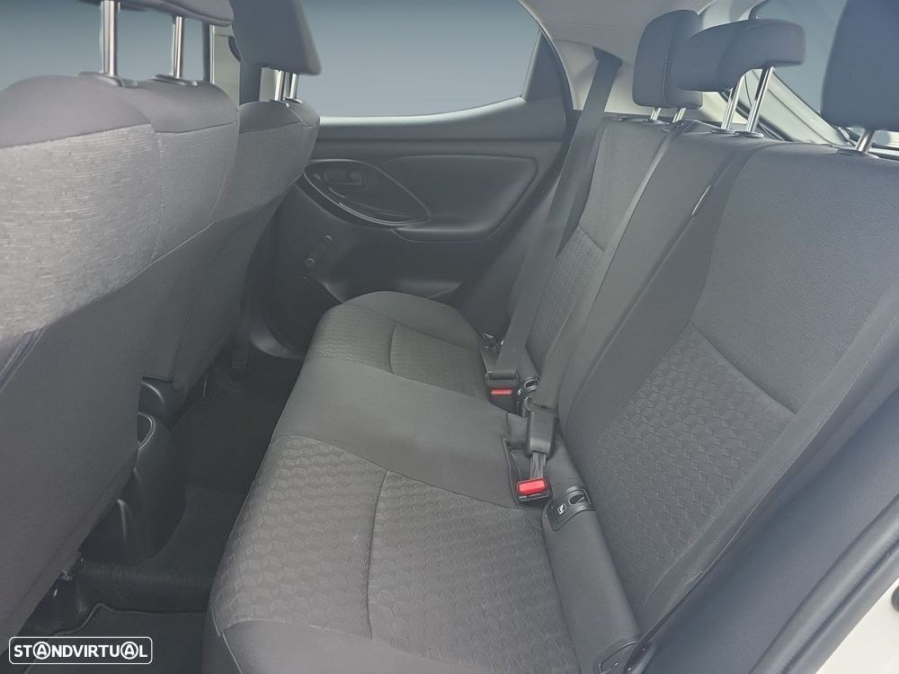 Toyota Yaris - 14