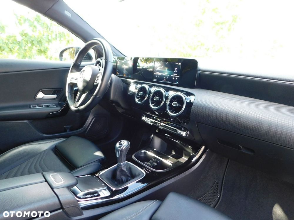 Mercedes-Benz Klasa A 160 Progressive - 16
