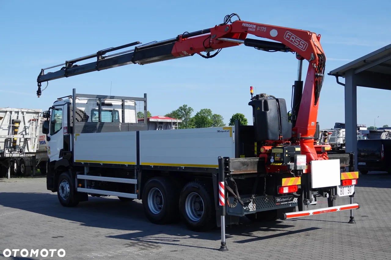 Renault C 380 / 6X4 / SKRZYNIOWY 6.4 M / + HDS FASSI F175A / MAX UDŹWIG 7 535 KG / WYSÓW 12.3 M / ROTATOR / STEROWANIE RADIOWE / OPONY 100 % / SPROWADZONY - 4