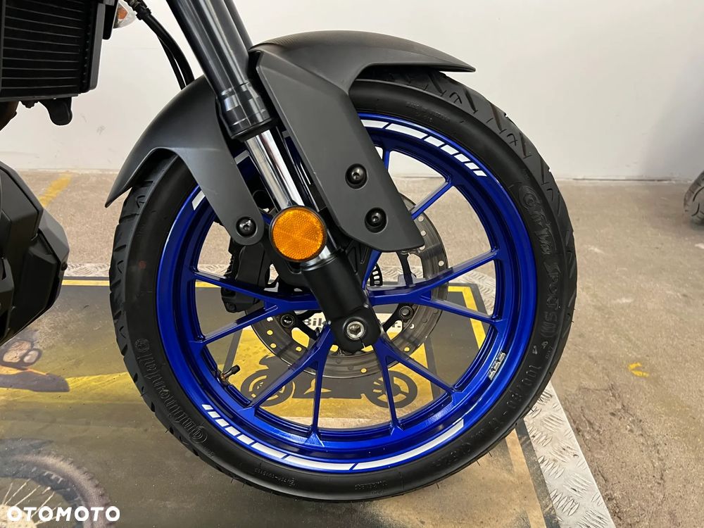 Yamaha MT - 11