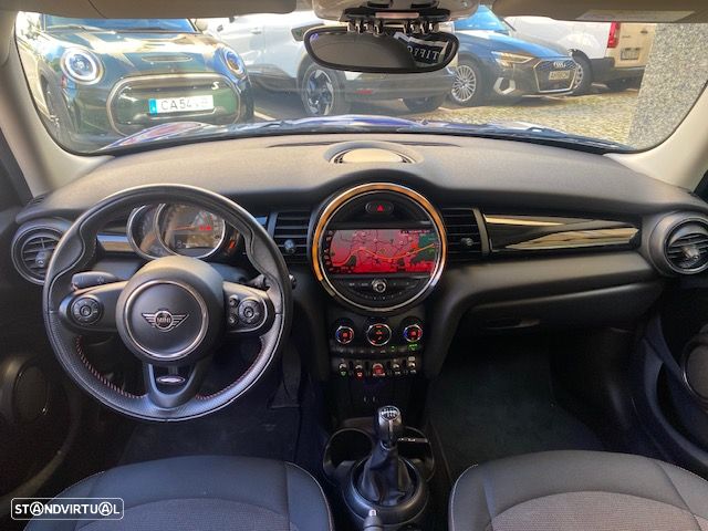 MINI 5 Portas One 60 Years Chili - 38