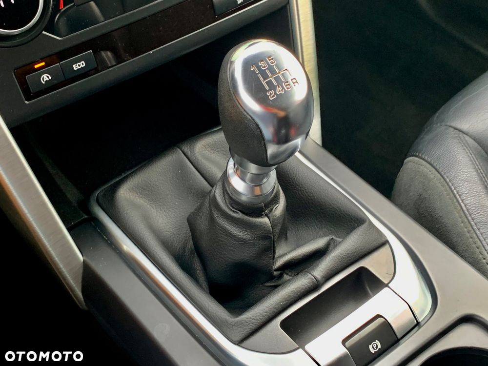 Land Rover Discovery - 26