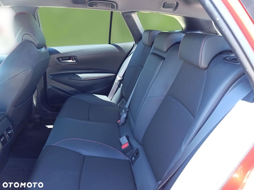 Toyota Corolla - 14