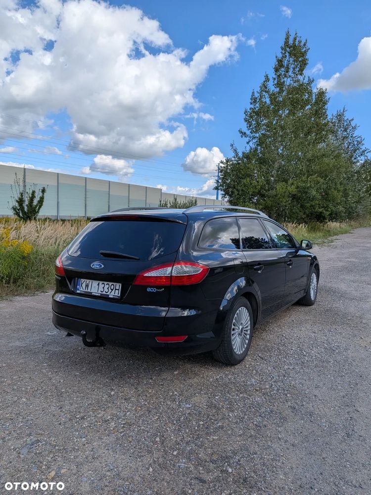 Ford Mondeo - 8