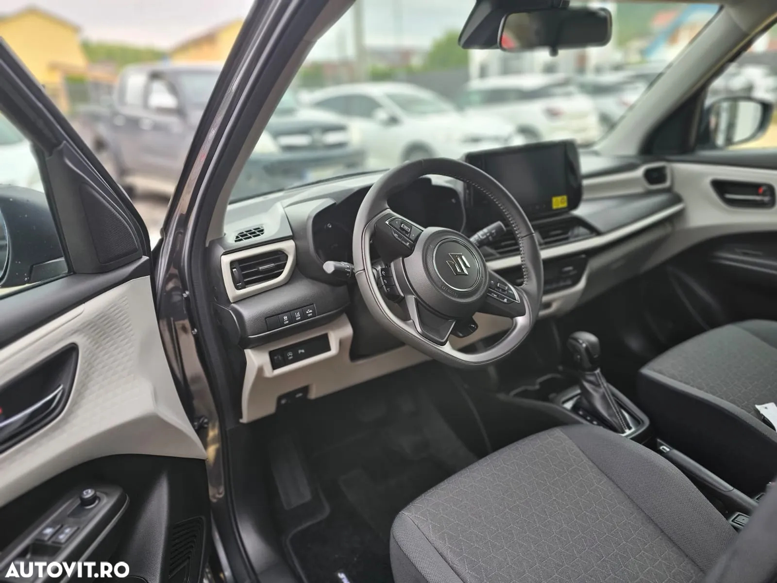 Suzuki Swift 1.2 Dualjet Hybrid CVT Comfort - 9