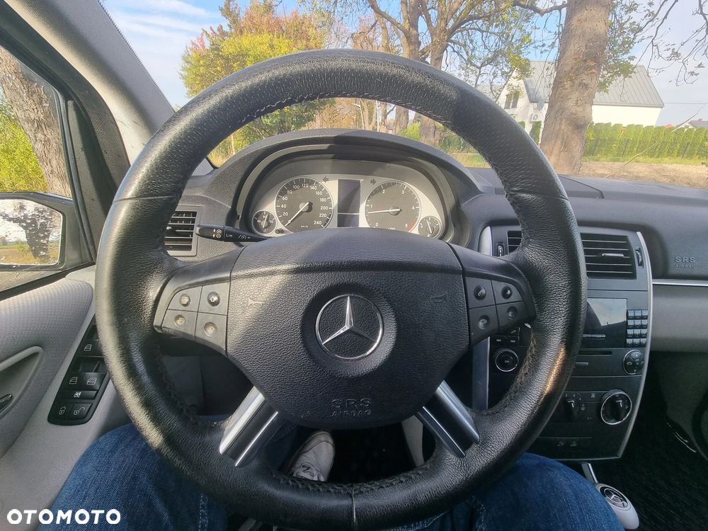 Mercedes-Benz Klasa B - 27