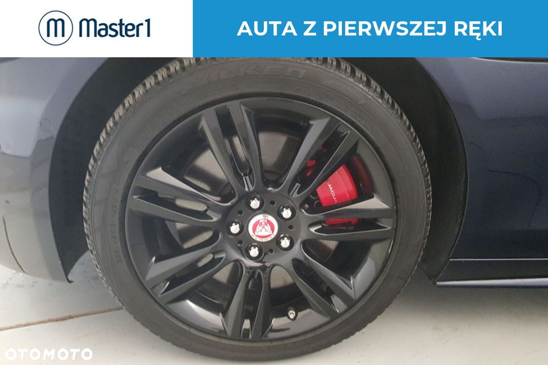 Jaguar XE 2.0 D180 AWD R-Dynamic SE - 13