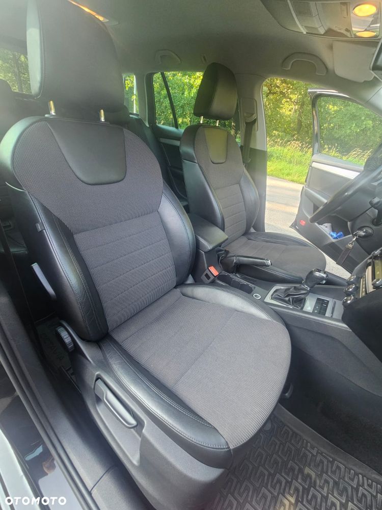 Skoda Octavia 1.6 TDI Ambition DSG - 6